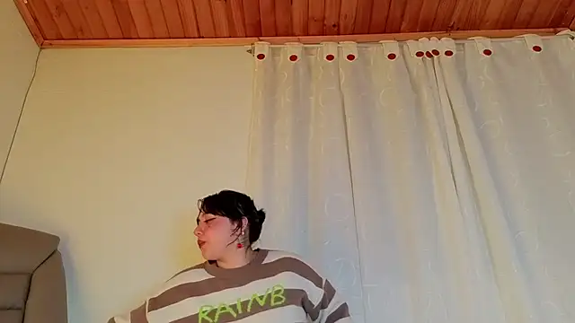 Blueberry_gothic webcam