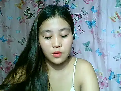SexyAsianPussy4u webcam