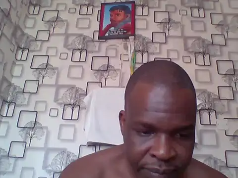 Chumba_001 live cam on StripChat