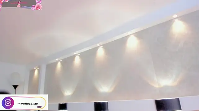 juliana_smithh webcam