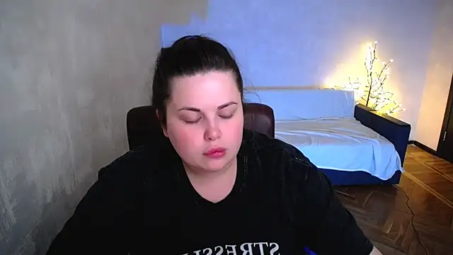 Emily_Mo webcam