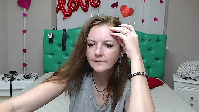 MeganPirs webcam