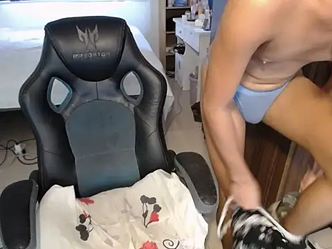 hot_tsmicah webcam