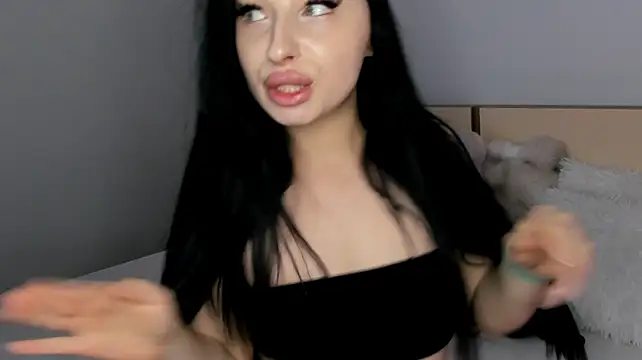 ScarlettJakobs webcam