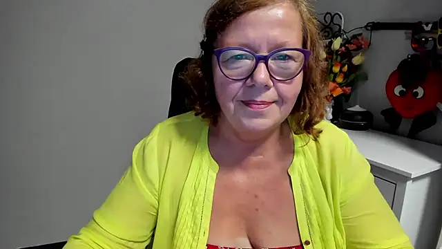 Adelewildx webcam