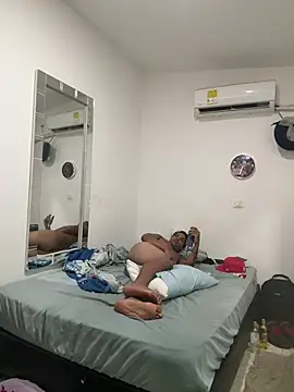 bigdick211292 webcam