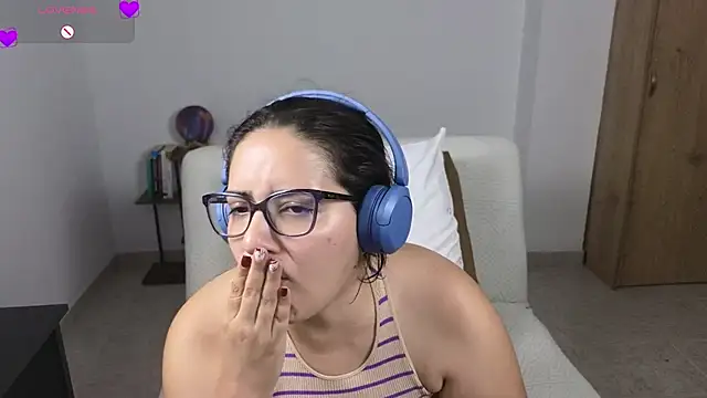blue__moon_ webcam