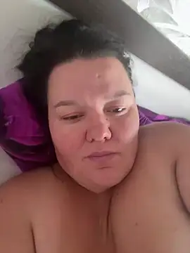 SunnyLeila2101 webcam