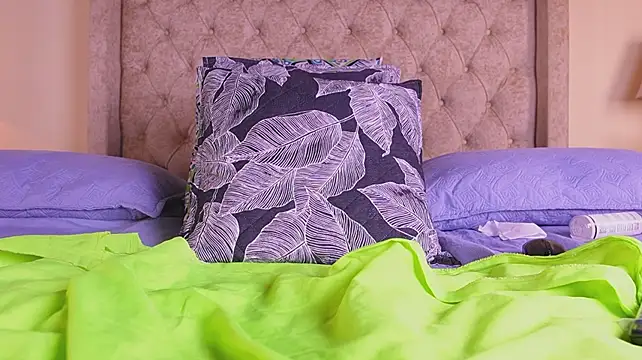 sasha_brunettee