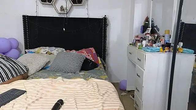 charlotte_077 webcam