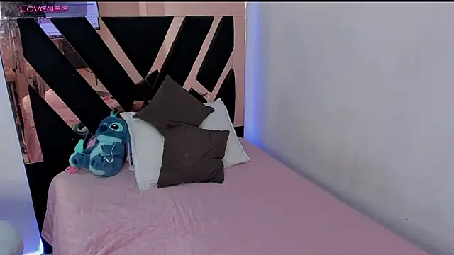 Alenajones webcam