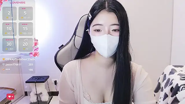 Nina_777_