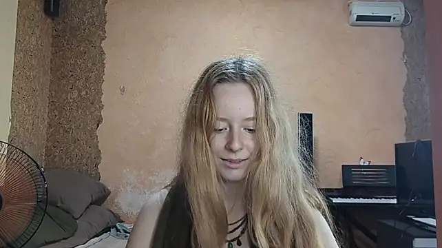 KateVibe_01 webcam