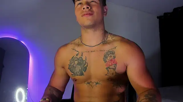 Dominic_Biker__ webcam