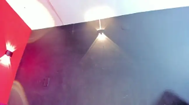 YayaHilton webcam