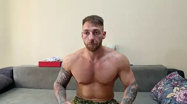 TitanInkReal live sex cam