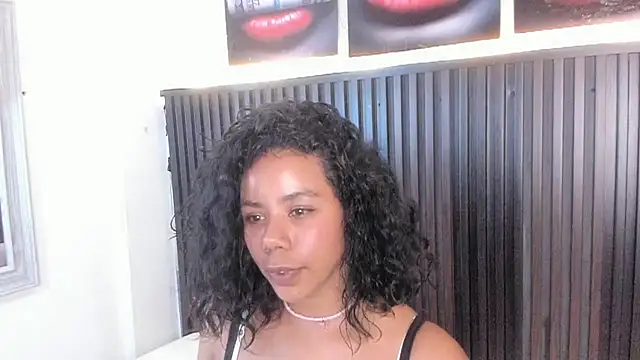 tatti__monroe webcam