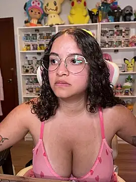 Sweet_sully__ webcam