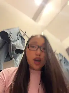 trytomakememoam webcam