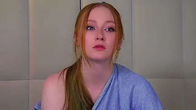 AgataFoxley webcam