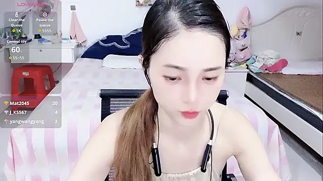 miaomiao-99 webcam
