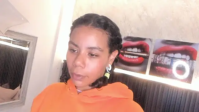 tatti__monroe webcam