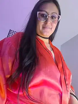 Amber_gold_ webcam