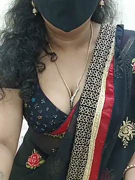 luci-queen live sex cam