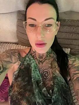 MeganWitch webcam