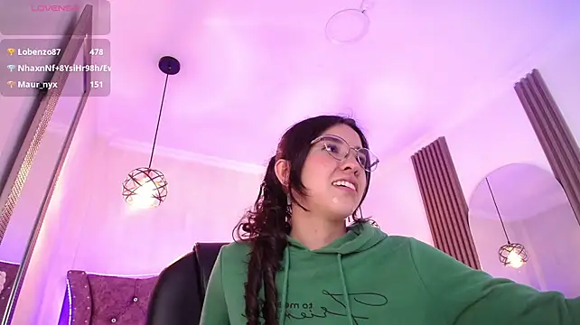 Amara_Davis1 webcam
