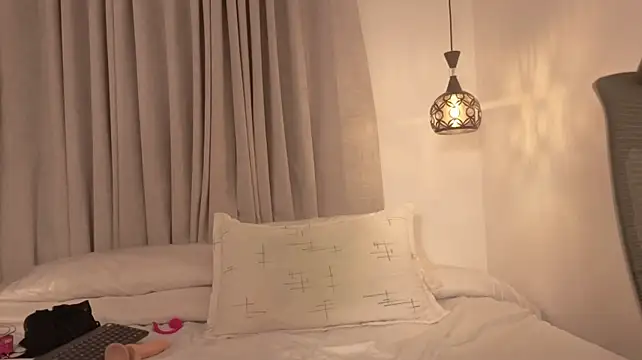 kellygrace_vg webcam