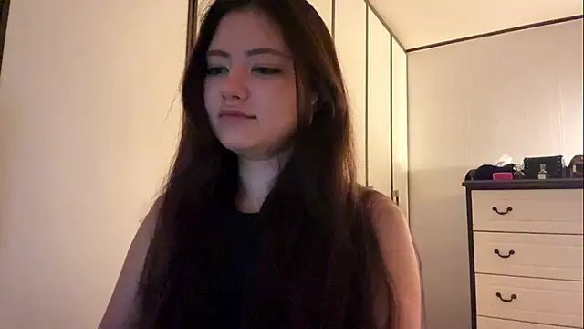 AnyaVibee webcam