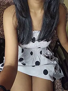 Lusty-Dishuu webcam