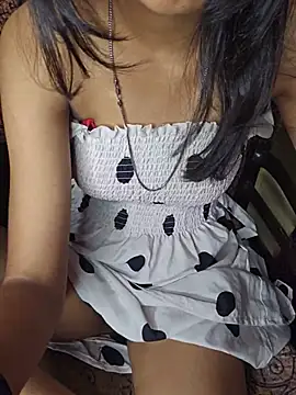 Lusty-Dishuu webcam