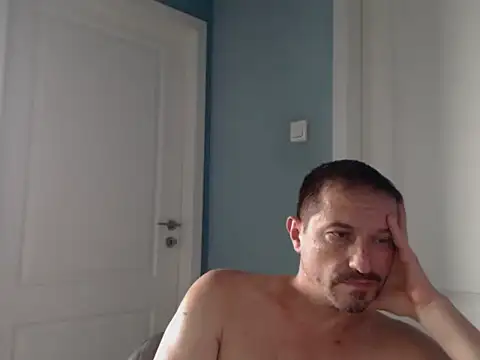 MisterFaithRO webcam