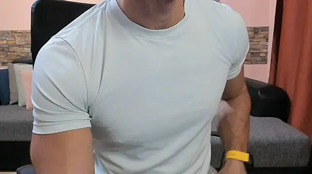 HotHunkTrainer webcam