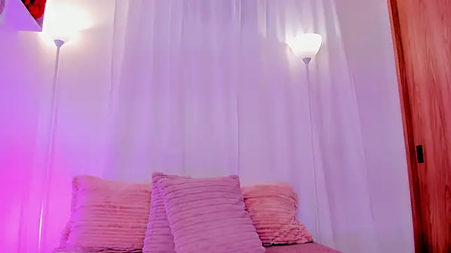 Aishapeyton_ webcam