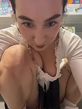 Holly_Play webcam