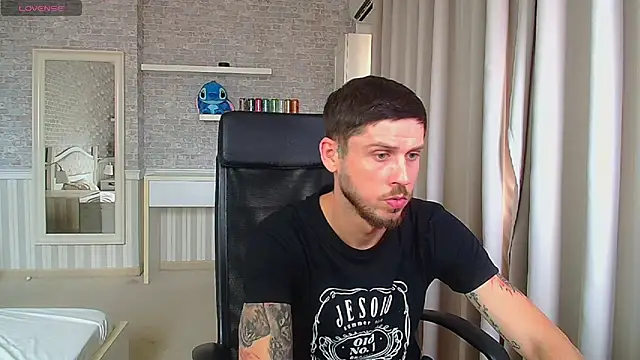 JonahShaw webcam