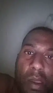 Sweetieboi04 webcam