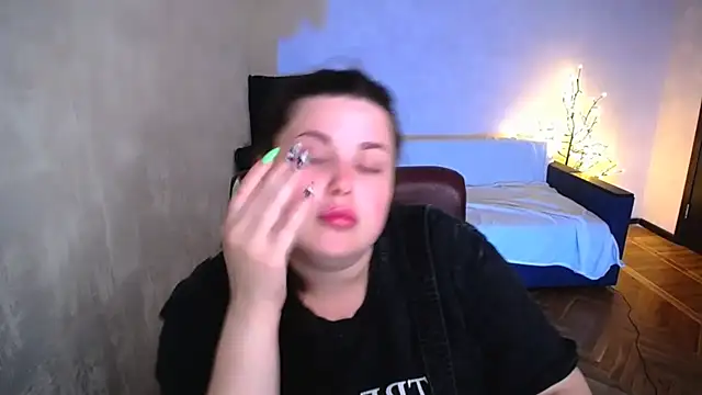 Emily_Mo webcam