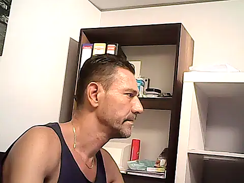 mastercharisma35 webcam