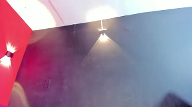 YayaHilton webcam
