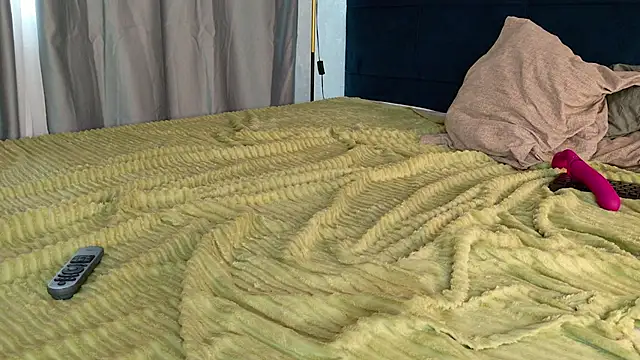 SakuraDreamm webcam