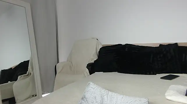 Layla23a webcam