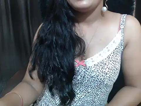 Kudi_Kiyara webcam