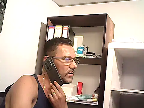 mastercharisma35 webcam
