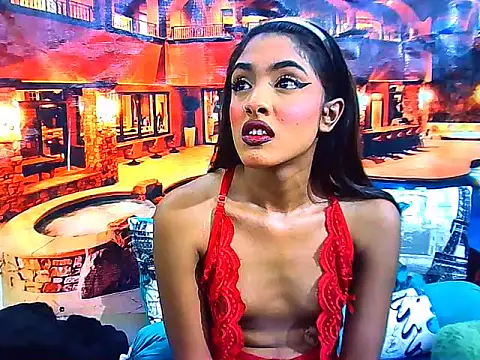 IndianPretty14u2Luv webcam