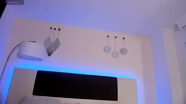 Sky_Loren webcam