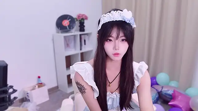 Sultry-01 webcam